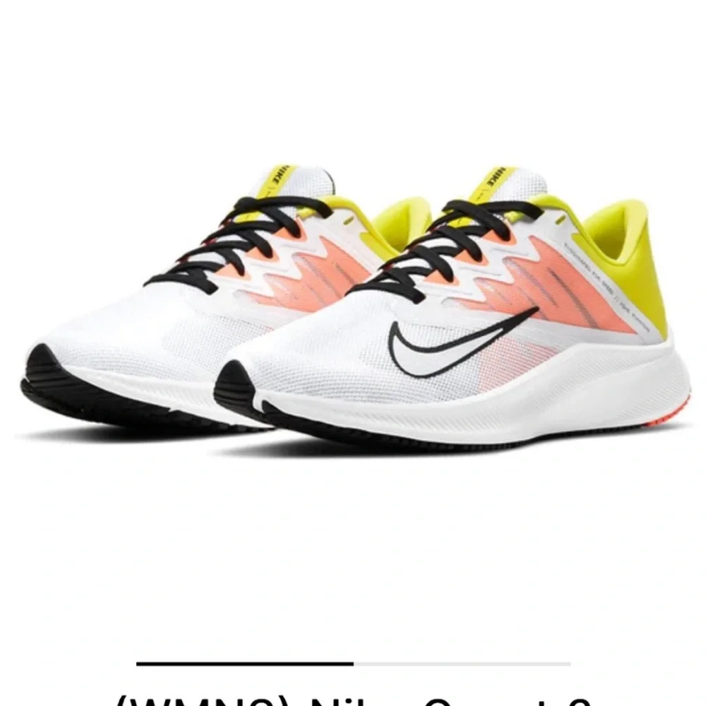 New Nike Quest 3 running sneakers $75